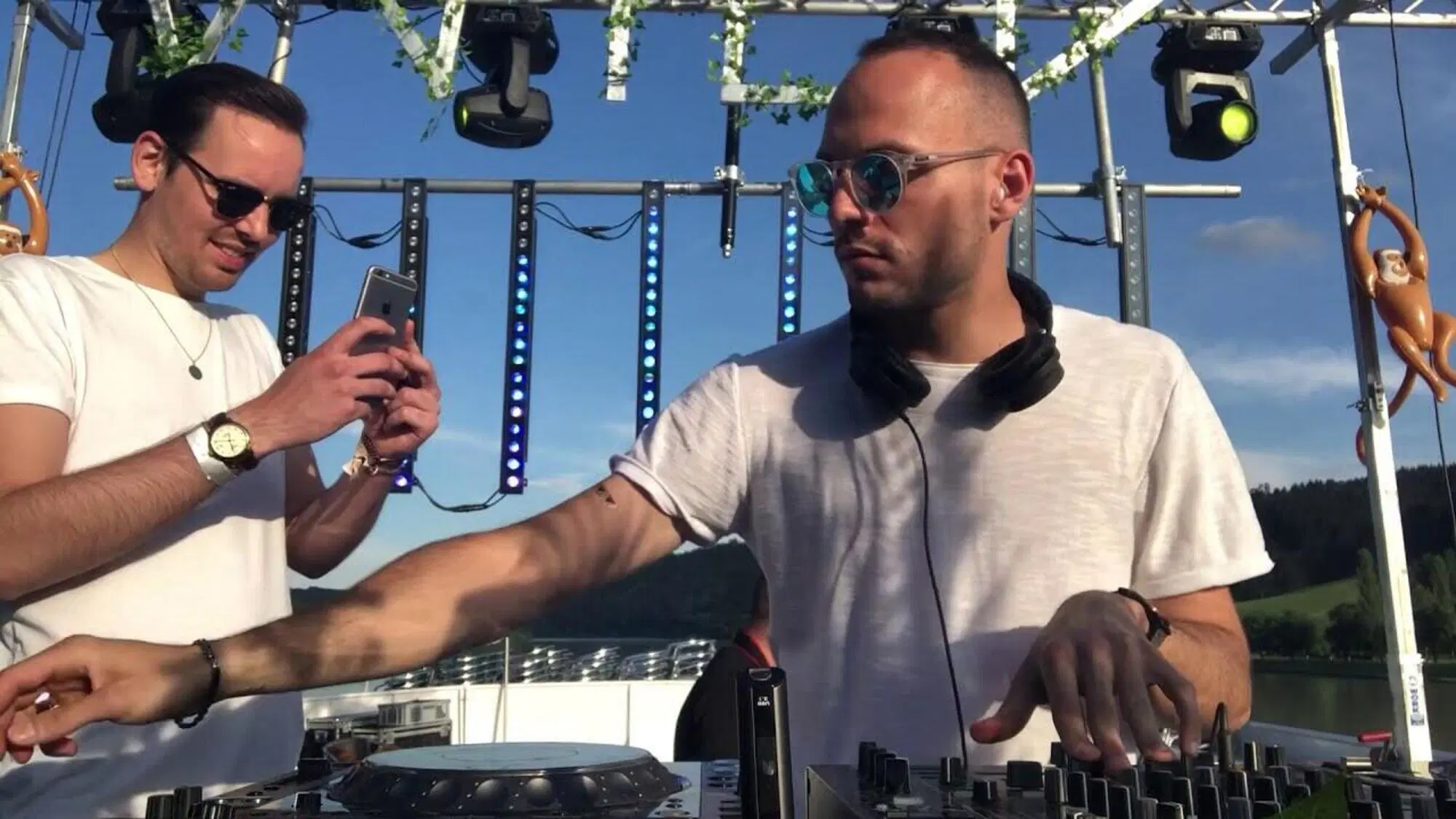 20240719 093427790 9011