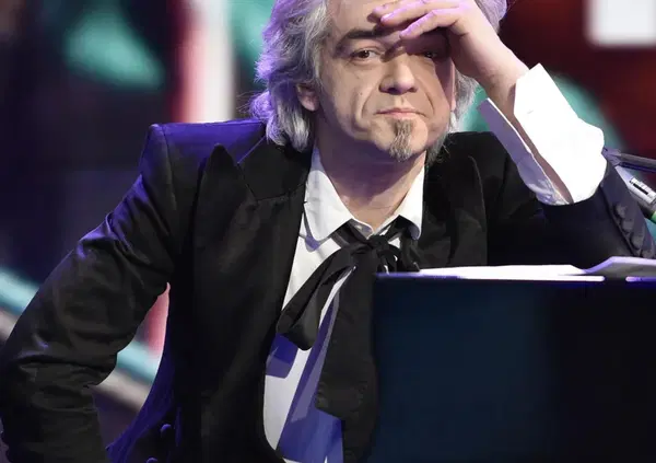 La lettera aperta di Morgan ad Adriano Celentano: &ldquo;Pensa se Claudia Mori avesse fatto come Angelica e tu venissi bandito...&rdquo;. E sull'accusa di stalking...