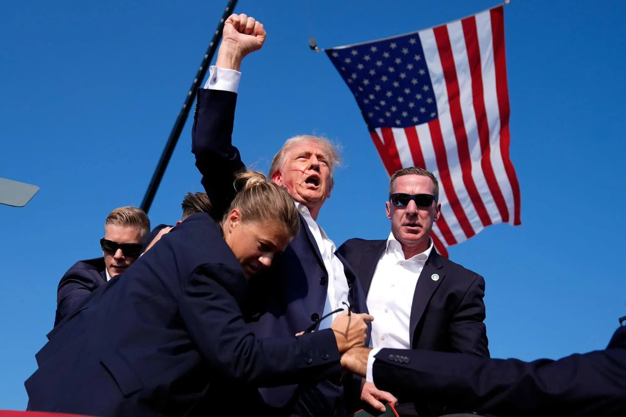 Donald Trump dopo l'attentato 