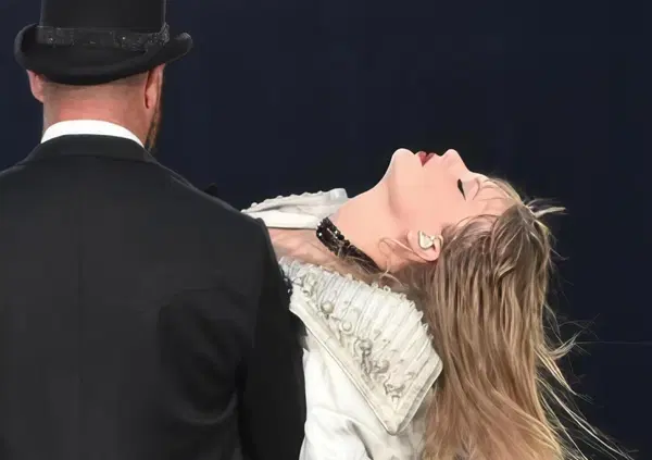 Salta l'Eras Tour per allarme terrorismo: tutti odiano Taylor Swift? No, tutti odiano gli occidentali. Ma non avevamo vinto la battaglia contro l'Isis &amp; Co?