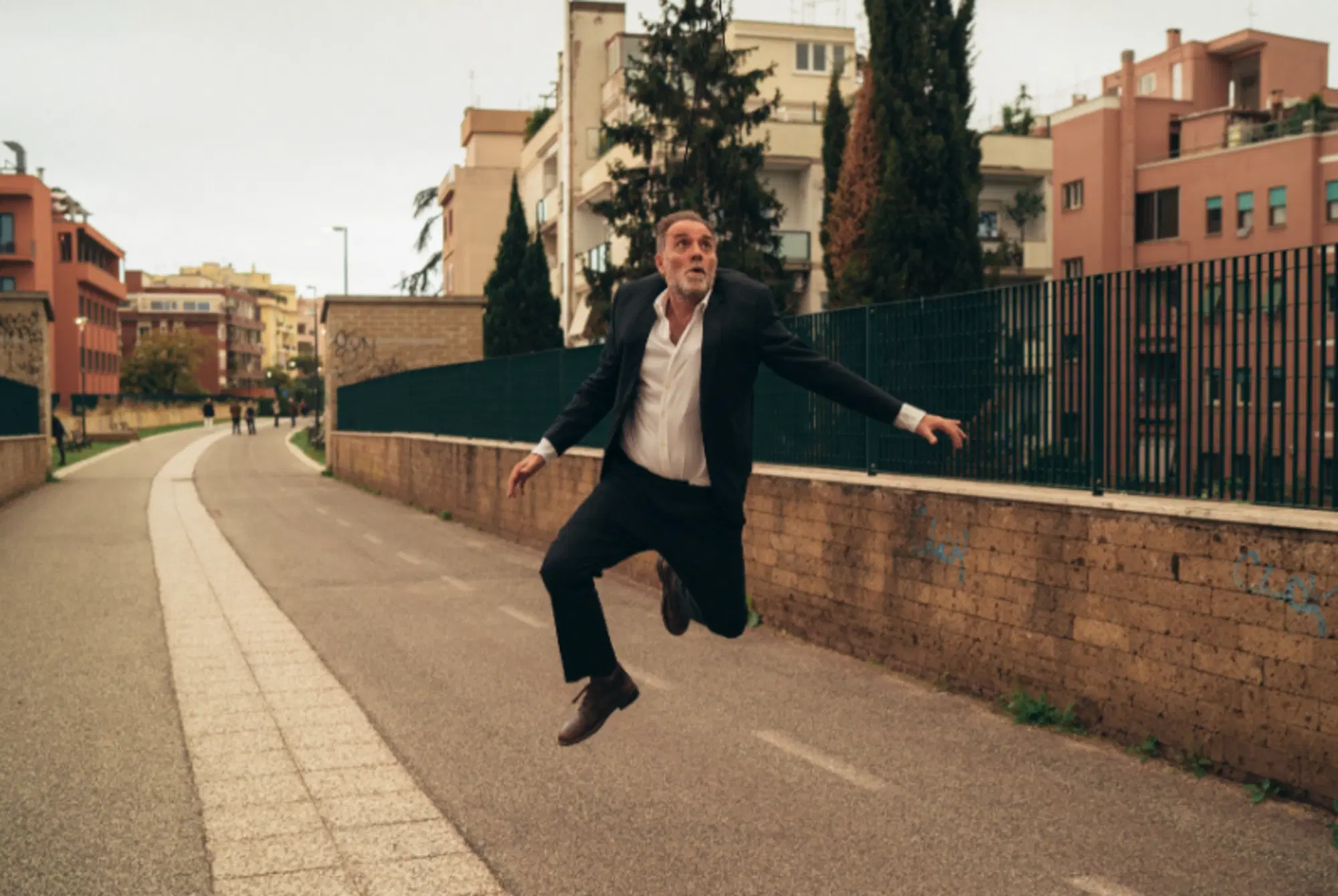 "Nonostante" di Valerio Mastandrea