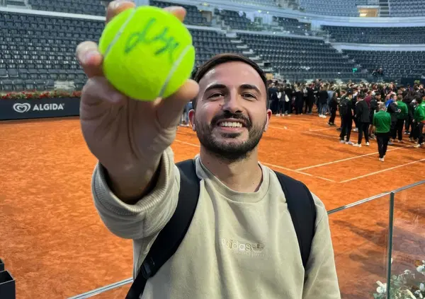 L&rsquo;oroscopo da oltre un milione di follower (tra Inside Out e Mare Fuori) di Luigi Torres Cerciello e le previsioni per segno zodiacale di fine estate: &ldquo;Cresciuto con Paolo Fox, gli altri giocano troppo con la sensibilit&agrave;. Io invece...&rdquo;