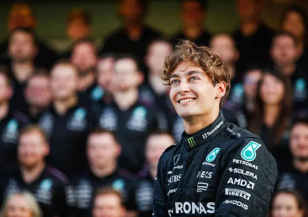 George Russell scherza sull'arrivo di Kimi Antonelli in Mercedes: le parole del pilota inglese in attesa dell'annuncio a Monza