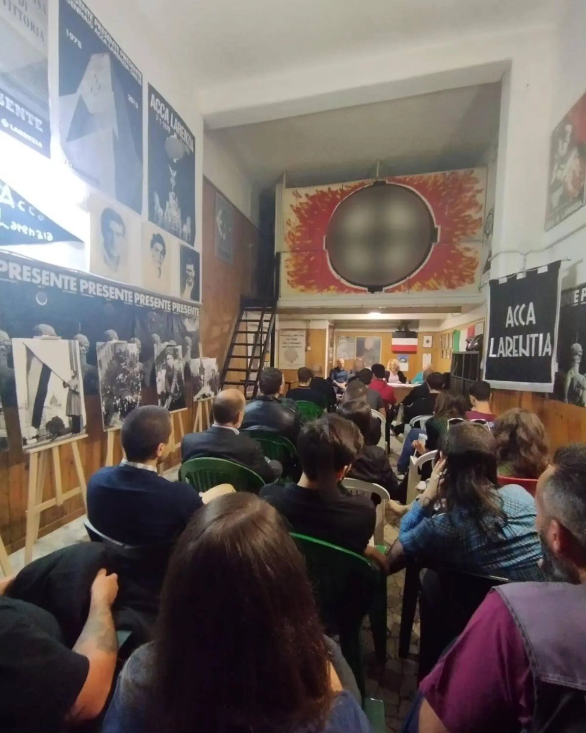 Una foto dal profilo Fb dell'associazione Acca Larenzia