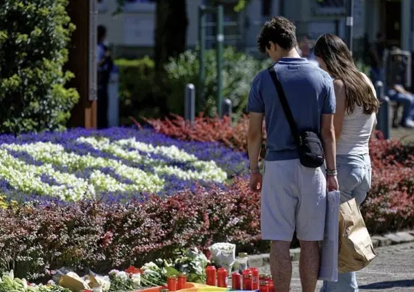 Torna il terrorismo in Europa? Strage a Soligen (Germania): tre morti, il dj sul palco e l'attentatore urla &ldquo;Allah Akbar&rdquo;. E in Francia incendiata una sinagoga...