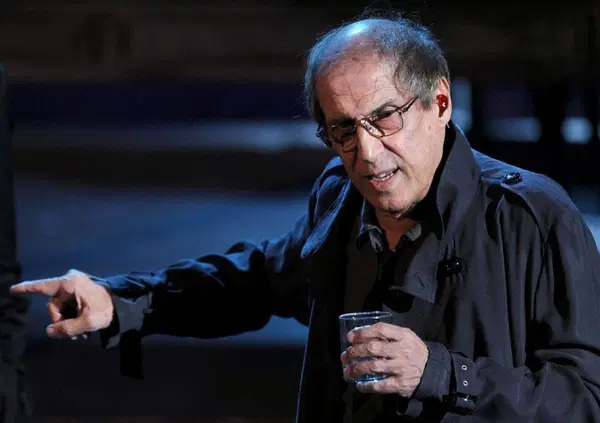 Rosalinda Celentano: &ldquo;Adriano? Non sento mio padre da mesi&rdquo;. Gay Pride? &ldquo;L'amore non &egrave; un trofeo&rdquo;. E su Alessandra ad Amici? &ldquo;Simpatica, ma troppo pesante&hellip;&rdquo;