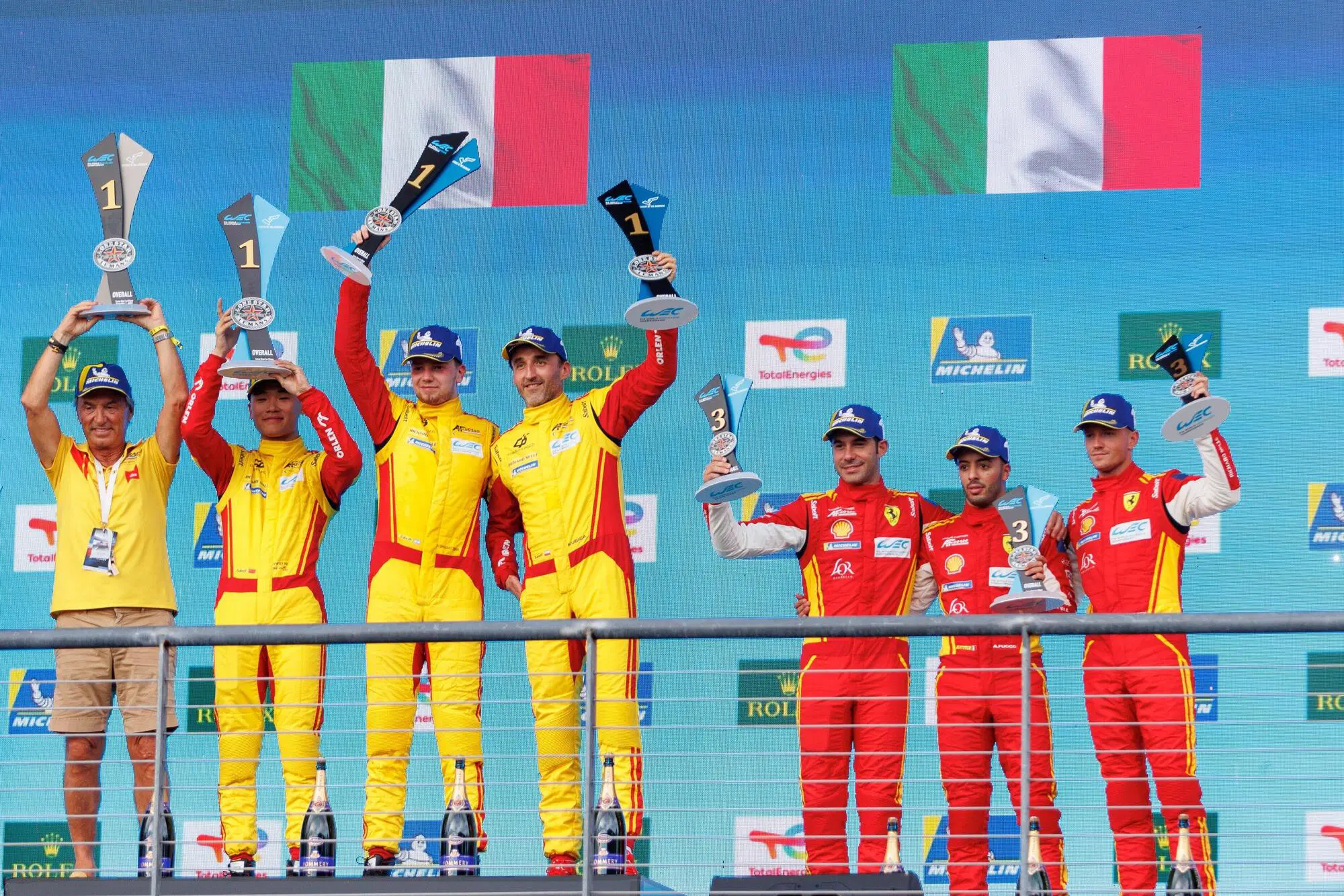 20240902 093412813 8476