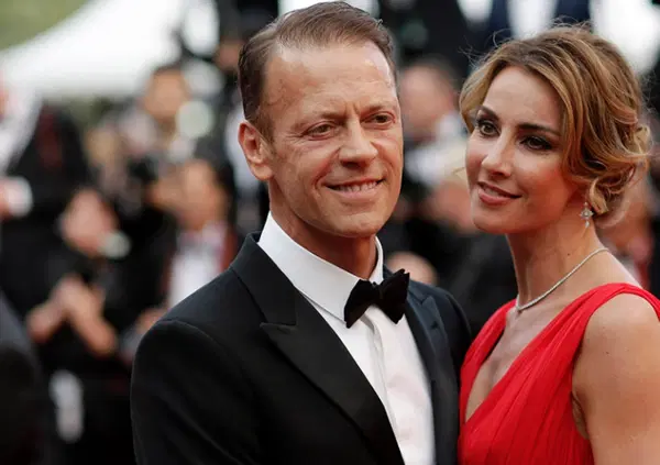 Rocco Siffredi piange per amore, il merchandising di Gerry Scotti, Luca Argentero contadino cerca orto, l'Iban di Simona Ventura, il segreto di Giovanna Botteri e&hellip; A tutto gossip con Alessi