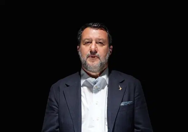 &ldquo;Dio d&agrave; ragione a Salvini&rdquo;:  su Open Arms la bomba di Langone, tra fede e Bibbia