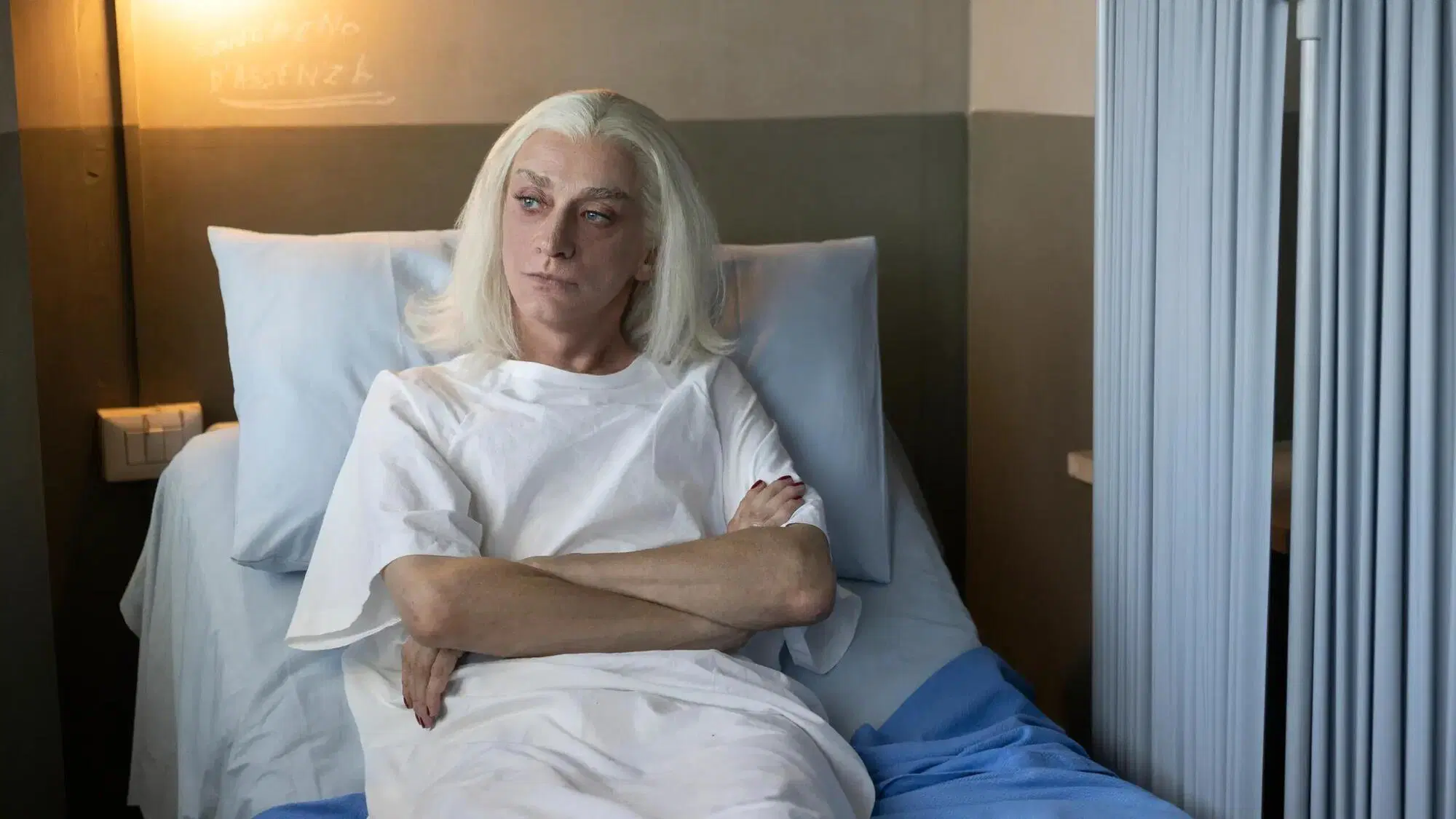 Drusilla Foer in "Tutto Chiede Salvezza"