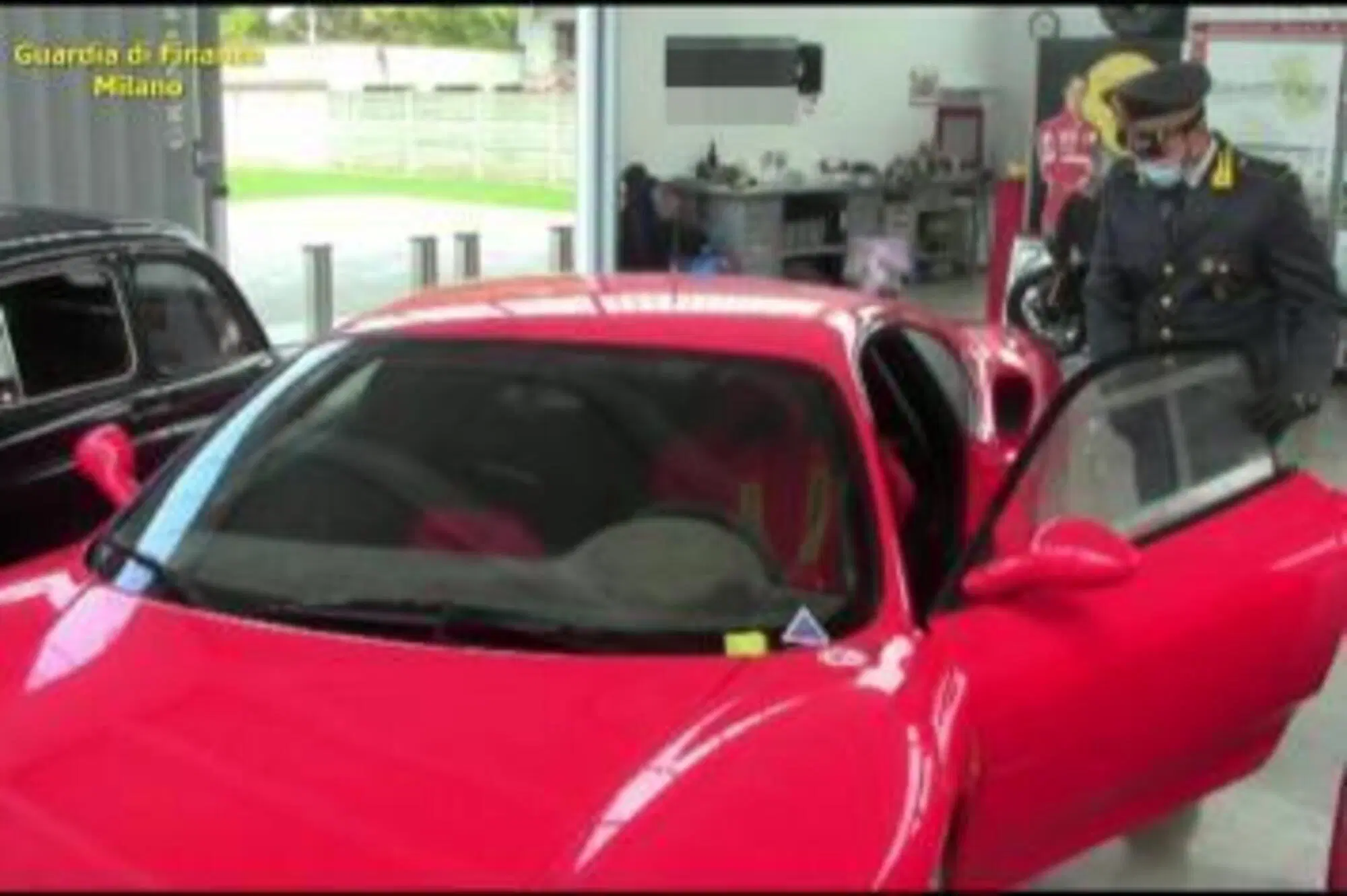 Una delle Ferrari "intercettate" nel caso Irene Pivetti