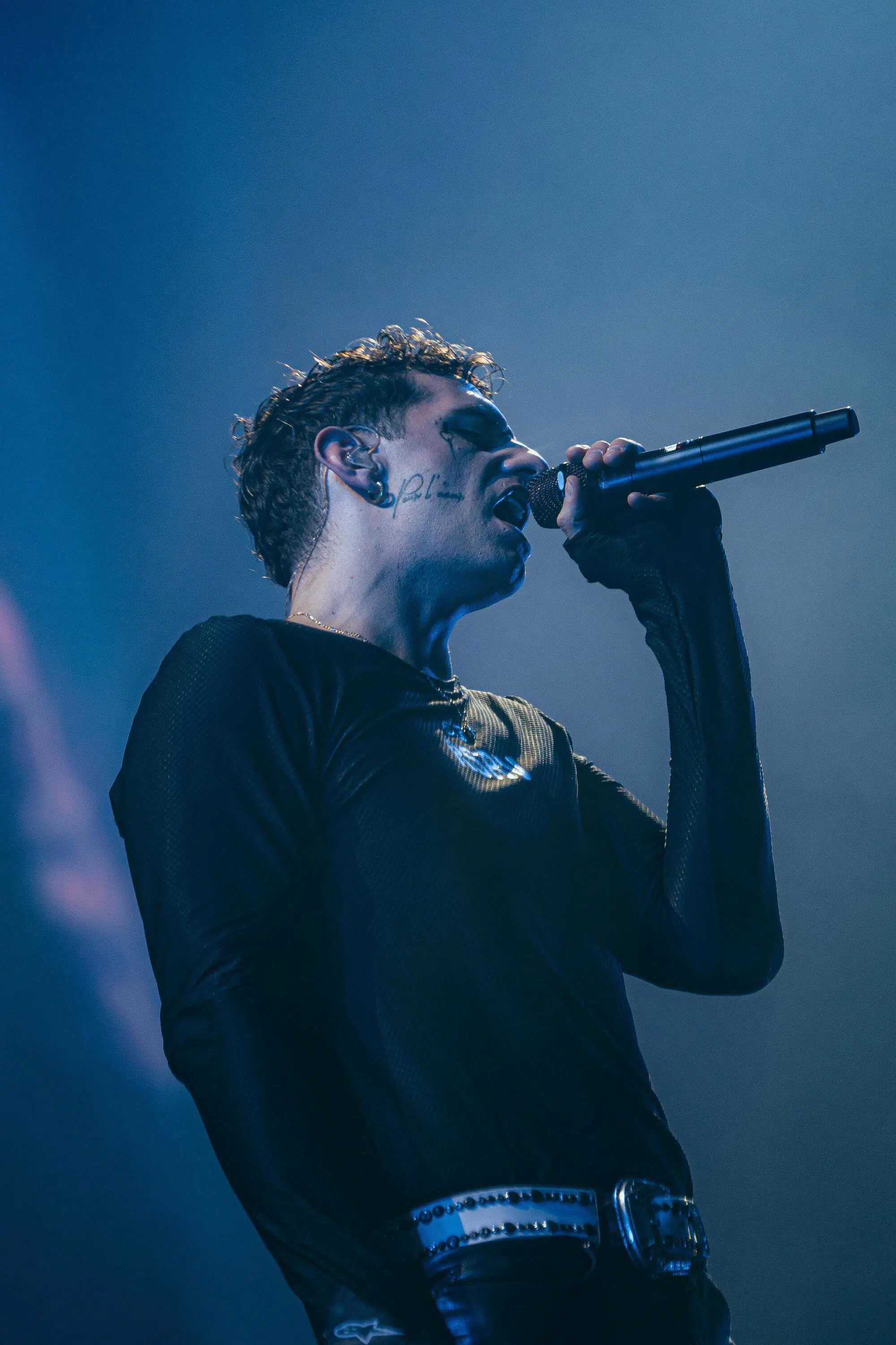 Achille Lauro, "Ragazzi madre - l'Iliade"