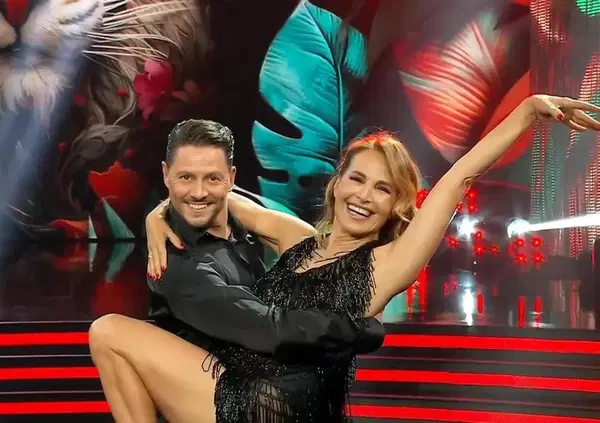 A Ballando con le Stelle &egrave; dissing tra Barbara d'Urso e Selvaggia Lucarelli. Ed ecco perch&eacute; lo ha stravinto Carmelita. Ma gli ascolti...