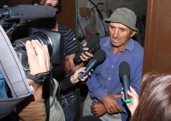 Michele Misseri e le molestie a Sarah Scazzi: "L'ho toccata prima di ucciderla". Ma nella nuova confessione dimostra ancora la dipendenza psicologica da Cosima Serrano e la figlia Sabrina...