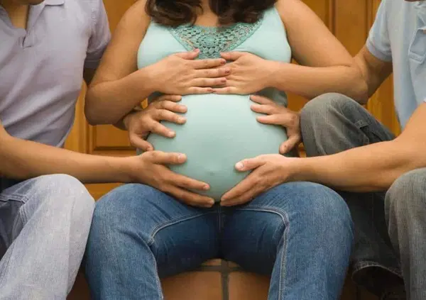 La gestazione per altri (gpa) &egrave; un &ldquo;reato universale&rdquo;: ma cosa vuol dire? Ed &egrave; giusto? Noi abbiamo provato a comprare e ordinare un bambino con l'utero in affitto e...