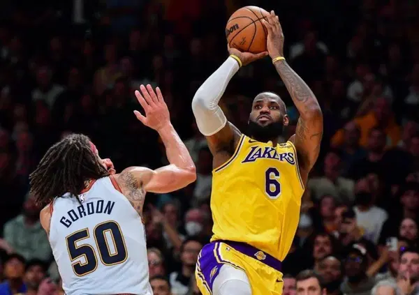 Com'&egrave; andata l'Nba Opening night della nuova stagione di basket: da Lebron ai Celtics, tutto quello che c'&egrave; da sapere