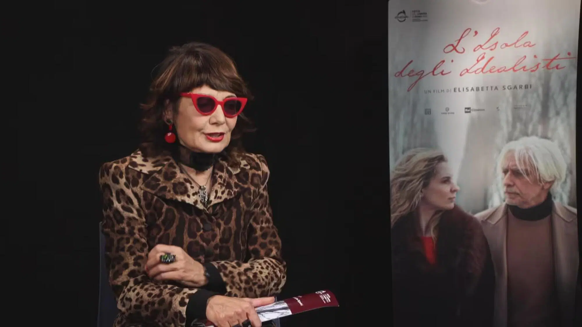 &ldquo;L&rsquo;isola degli idealisti&rdquo; di Elisabetta Sgarbi