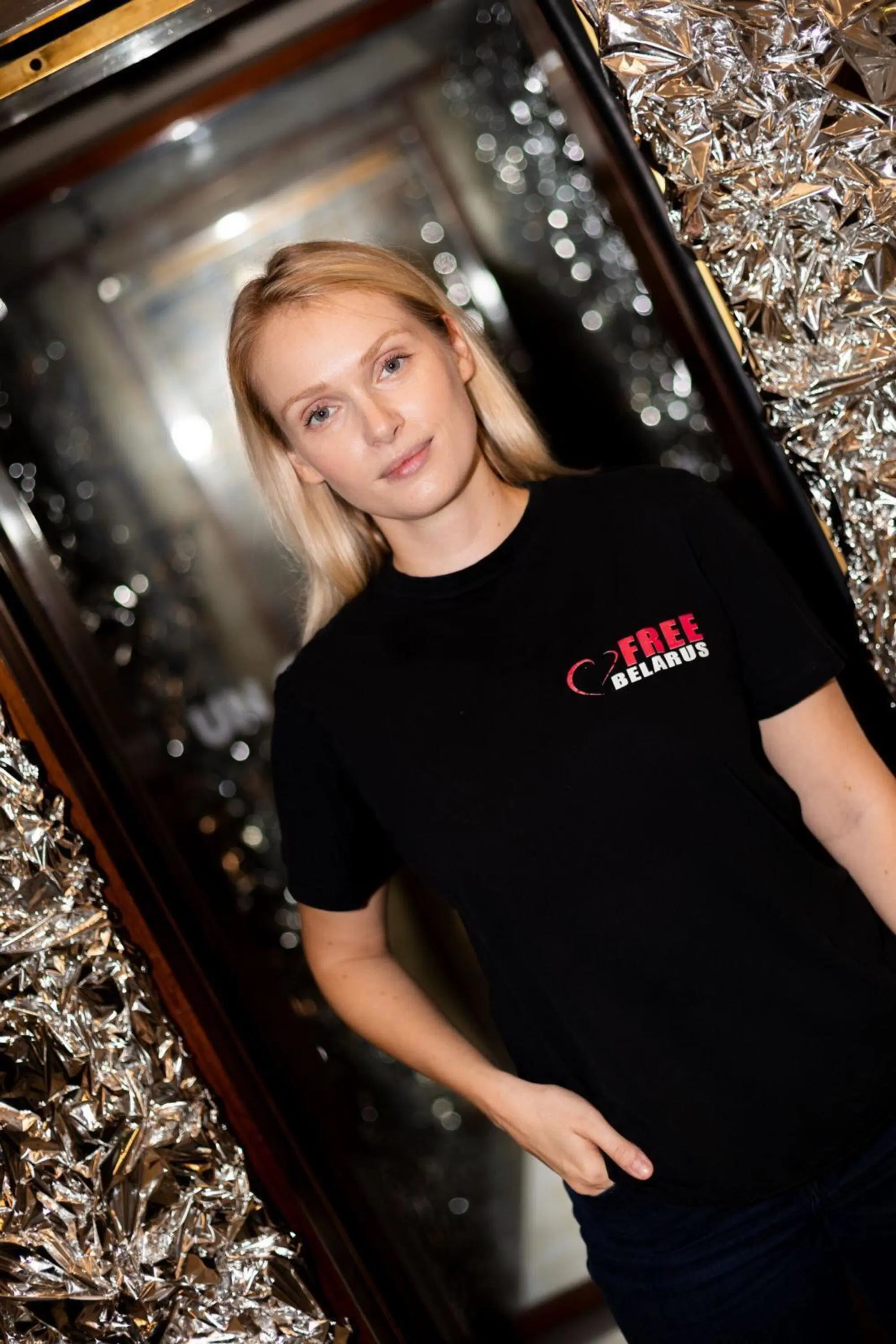 Caterina Shulha con la maglia "Free Belarus"
