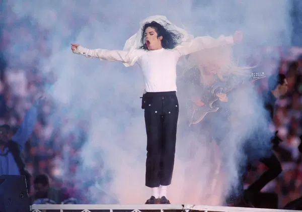 Michael Jackson, i dubbi sulla morte, i complotti su P Diddy e l'influenza sulla discografia mondiale. Non ci saremo dimenticati del Re del Pop?