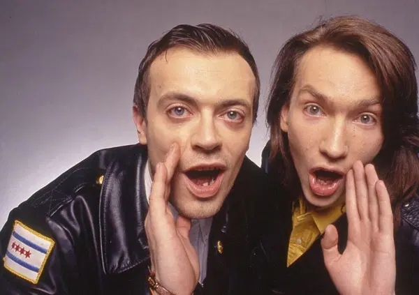 Claudio Cecchetto voleva la reunion degli 883 senza Max Pezzali? E il ruolo di Mauro Repetto nelle canzoni e la serie su Sky Hanno ucciso l'Uomo Ragno - La leggenda...