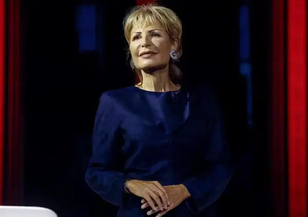 Lilli Gruber derubata, dopo lo scippo a Villa Borghese sull'immigrazione spiazza tutti a Otto e Mezzo: &ldquo;Le porte aperte a tutti non se le pu&ograve; pi&ugrave; permettere nessuno&rdquo;. E Marco Rizzo la attacca [VIDEO]