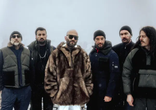 Negramaro, perch&eacute; &ldquo;Free Love&rdquo; &egrave; un disco che se ne frega dei numeri? Un inno (riuscito) alla libert&agrave; d'amare con Tiziano Ferro, Fabri Fibra, Elisa, Jovanotti, Niccol&ograve; Fabi e&hellip;