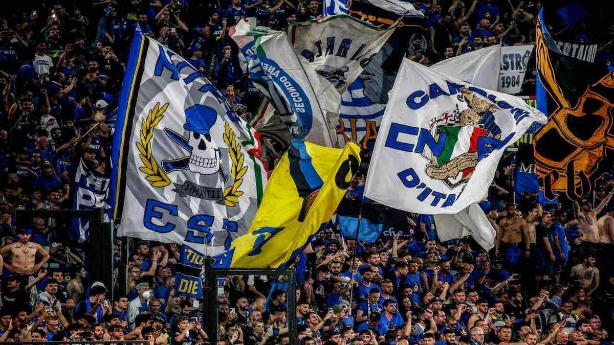 Bandiera Curva Nord Inter Scudetto Campioni Seconda Stella - 140x100cm - Tessuto Poliestere - Ufficiale - Foto 11