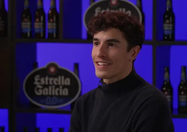 Marc Marquez risponde al bar dalla festa della birra: "Ora posso vincere. Pecco Bagnaia? &Eacute; lui che comanda"