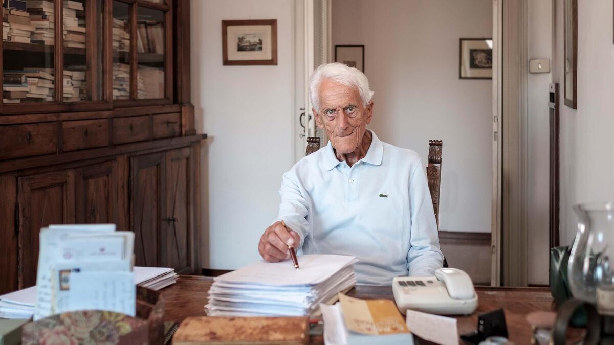 È morto Eugenio Borgna, lo psichiatra dell’anima: “La tenerezza? È ...
