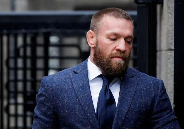 Ufc, Conor McGregor, nuovi guai dopo la condanna per stupro: ecco quanto dovr&agrave; pagare. E sulla prossima udienza e la decisione del giudice l'ex campione Mma&hellip;