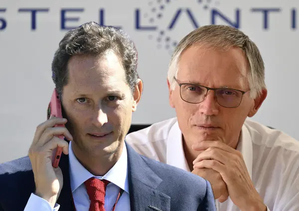 Stellantis, Tavares fa felici gli Elkann: quanto hanno guadagnato con l'ex Fiat mentre i lavoratori sono in cassa integrazione. Intanto l&rsquo;eredit&agrave; di Gianni e Marella Agnelli rimane nascosta in paradisi fiscali?