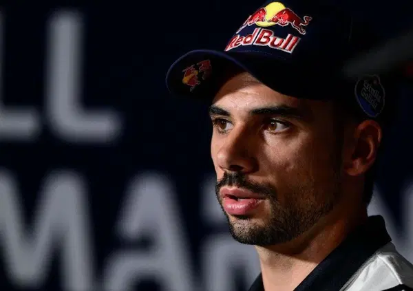 Miguel Oliveira ai fornelli ci spiega tutto: "In Portogallo tante ricette diverse per lo stesso piatto, mi sono rotto il polso a causa di un cortocircuito sull'Aprilia"