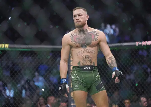 Conor McGregor torna contro Logan Paul, ma sar&agrave; Ufc o Mma? No, un match di boxe. Cosa c'entra l'India, la famiglia Ambani e batter&agrave; le views di Tyson e Jake Paul e Usyk e Fury?