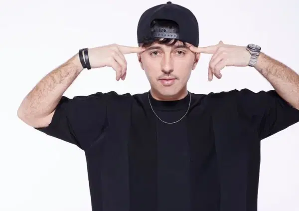 Il Codacons &egrave; contro Tony Effe, Emis Killa e Fedez a Sanremo? Dj Wad e quelle domande scomodissime all'associazione dei consumatori...