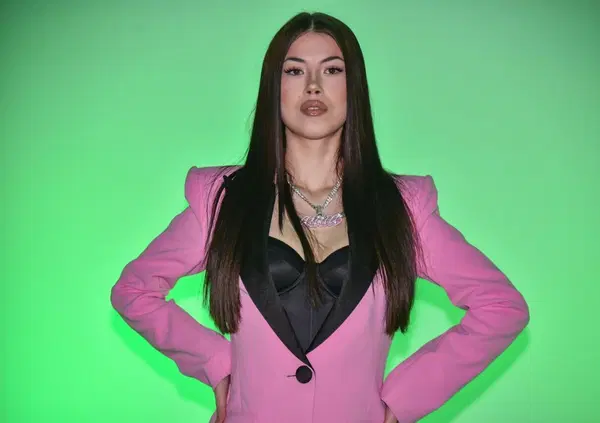 Ok Tony Effe e il Capodanno a Roma, ma di "Equal Spotify donne" non parla nessuno? C&rsquo;&egrave; vera solidariet&agrave; o &egrave; solo convenienza? E se discutiamo di censura&hellip;