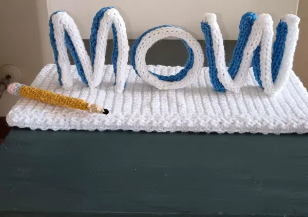 Il logo di MOW diventa arte: creato in amigurumi perch&eacute; siamo "kawai", ovvero fighi, ma detto alla giapponese. Ecco chi l'ha realizzato