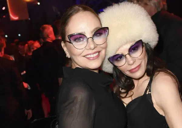 &ldquo;Lettera d'addio al Codacons da consumatori delusi". Naike Rivelli e Ornella Muti si dissociano, ma c'entrano Fedez e Chiara Ferragni?