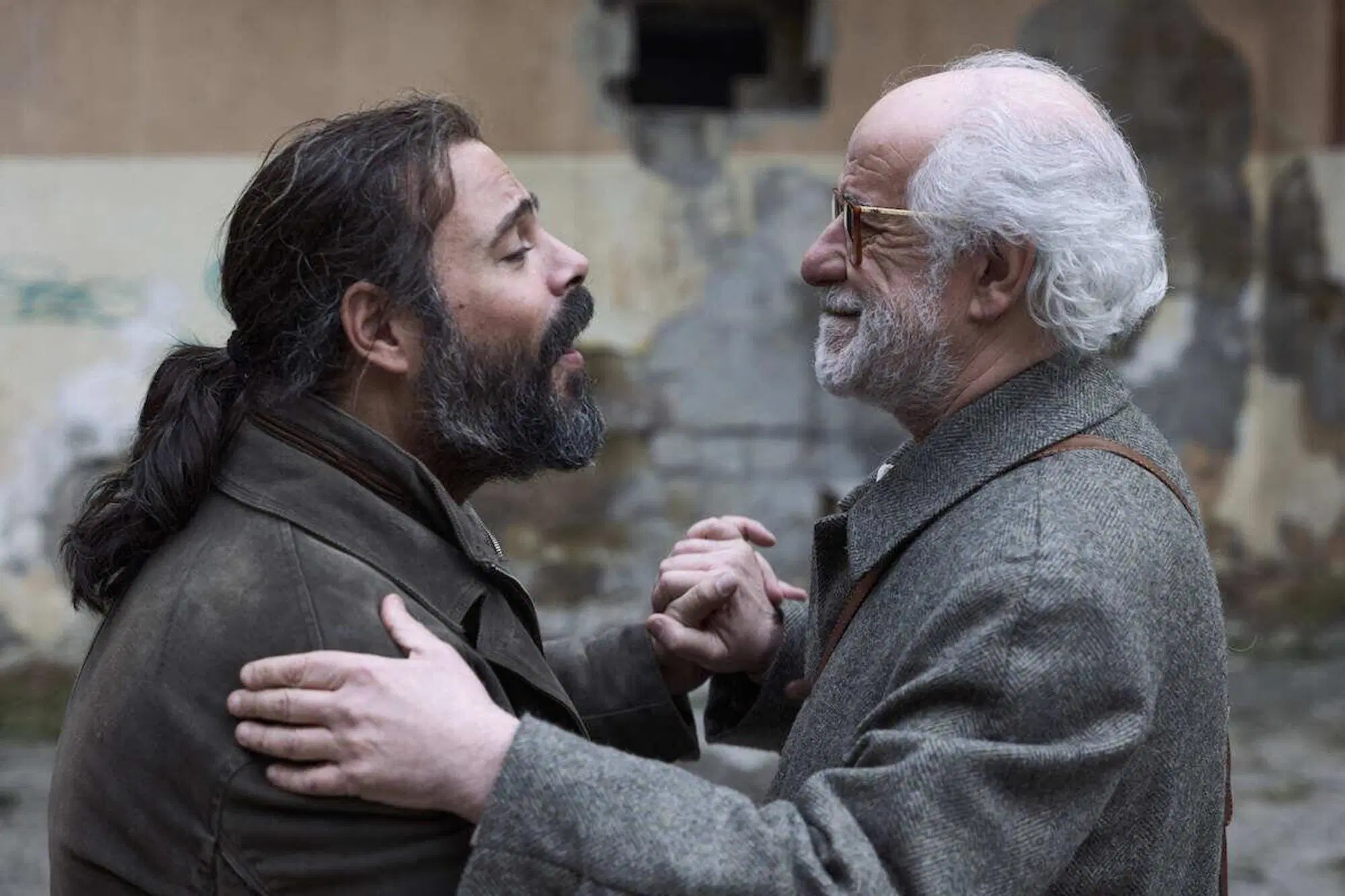 Caracas di Marco D'Amore con Toni Servillo