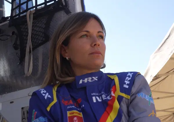 [VIDEO] La Dakar 2025, un inizio durissimo e una grande verit&agrave;: "Non ti senti stupido fin quando non devi navigare nel deserto saudita a 110km/h" | EP4