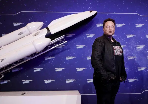 Ok, ma abbiamo davvero bisogno di Starlink? Ecco tutti i pregi e i difetti di Space X, gli interessi di Elon Musk e cosa conviene all'Italia (e a Giorgia Meloni?)
