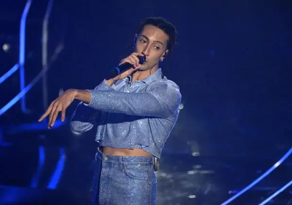 Ok Tony Effe, Anna e Kid Yugi, ma Ghali &egrave; l'artista pi&ugrave; ascoltato nelle radio. Cosa significa? Che che ha scritto il 2024 a colpi di hit