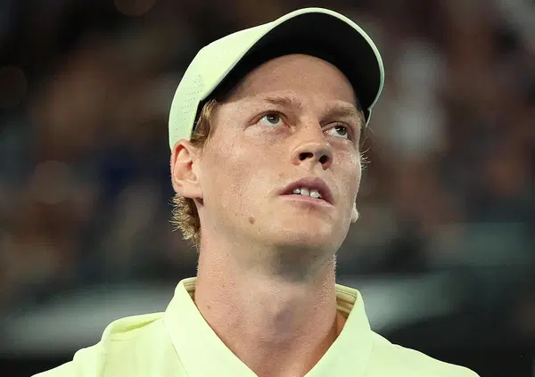Sinner, il doping e Kyrgios: &ldquo;Un bambino di 29 anni. Si &egrave; infortunato agli Australian Open? Forse giocava alla Play...&rdquo;. Ecco le bordate "amiche" in difesa di Jannik