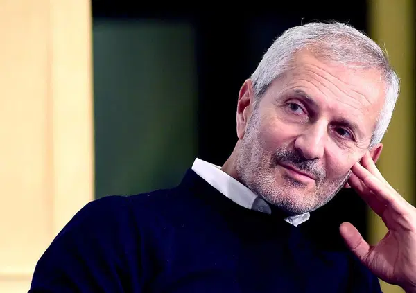 Abbiamo letto &ldquo;Elogio dell'ignoranza e dell'errore&rdquo; di Gianrico Carofiglio (Einaudi), ma com'&egrave;? Dai social alla giustizia, perch&eacute; non accettiamo di sbagliare? E contro i finti competenti fate come Mike Tyson&hellip; 