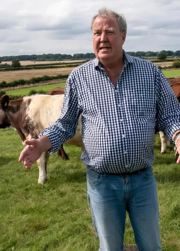 Jeremy Clarkson, Nicole Kidman sporca di latte, gli incendi di Los Angeles per colpa delle mandorle, le mucche, la birra analcolica: &ldquo;Come una Corvette senza motore&hellip;&rdquo;