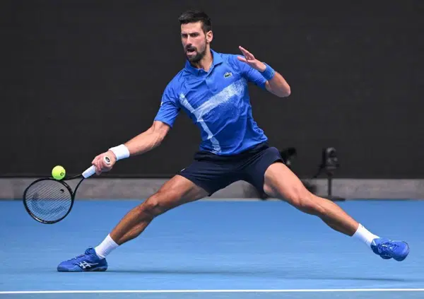 Australian Open, ma avete visto l'infortunio di Djokovic (all'inguine?) contro Alcaraz nei quarti di finale? [VIDEO]
