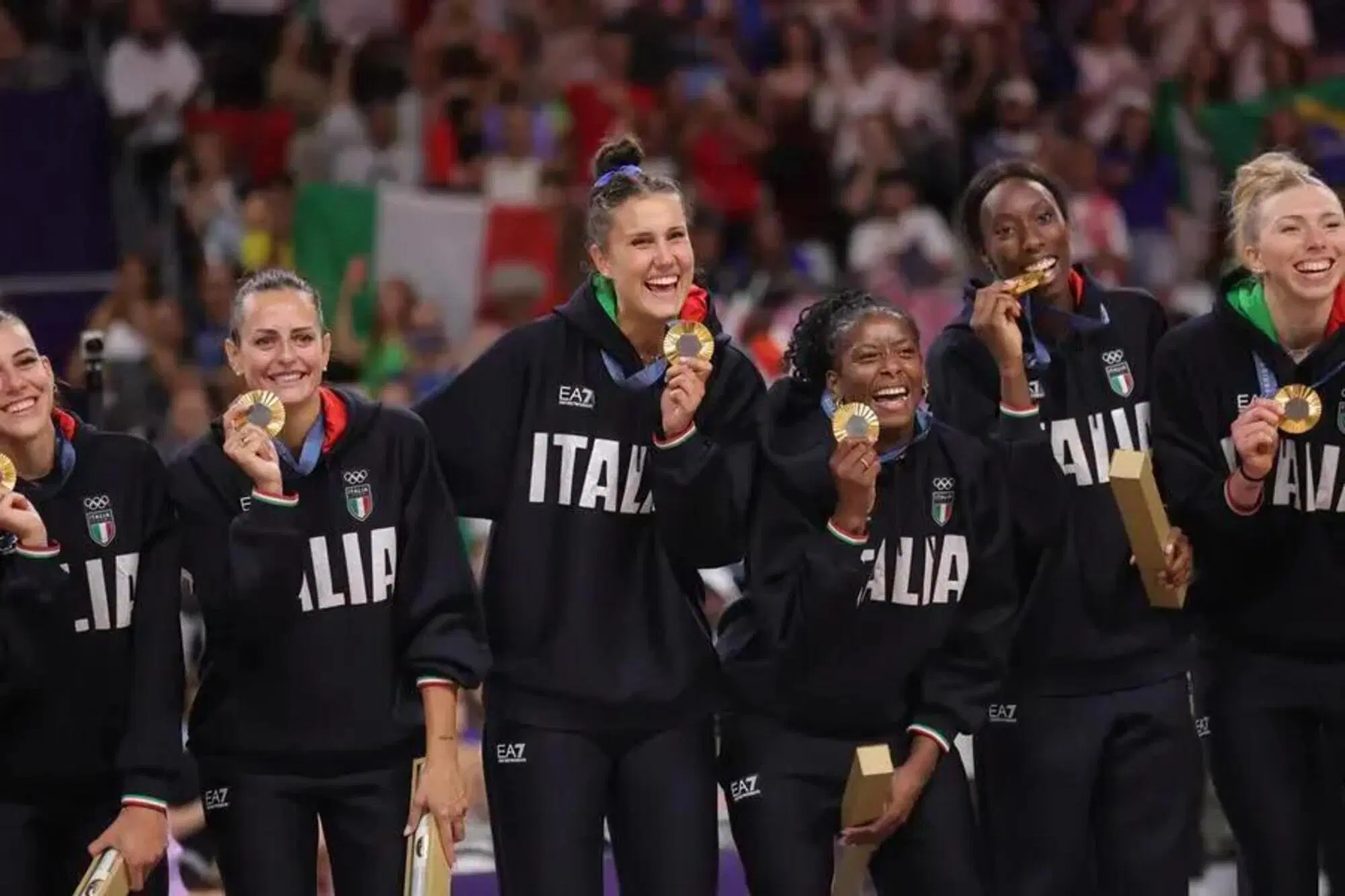 L'italvolley femminile e la medaglia d'oro vinta a Parigi 2024