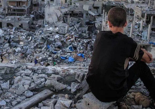 Perch&eacute; di una guerra si parla e un'altra no? &Egrave; solo la vicinanza con Palestina e Ucraina e la distanza con il Sudan? No, perch&eacute; l&rsquo;Europa &egrave; sul razzismo che si basa dalla Grecia classica&hellip;