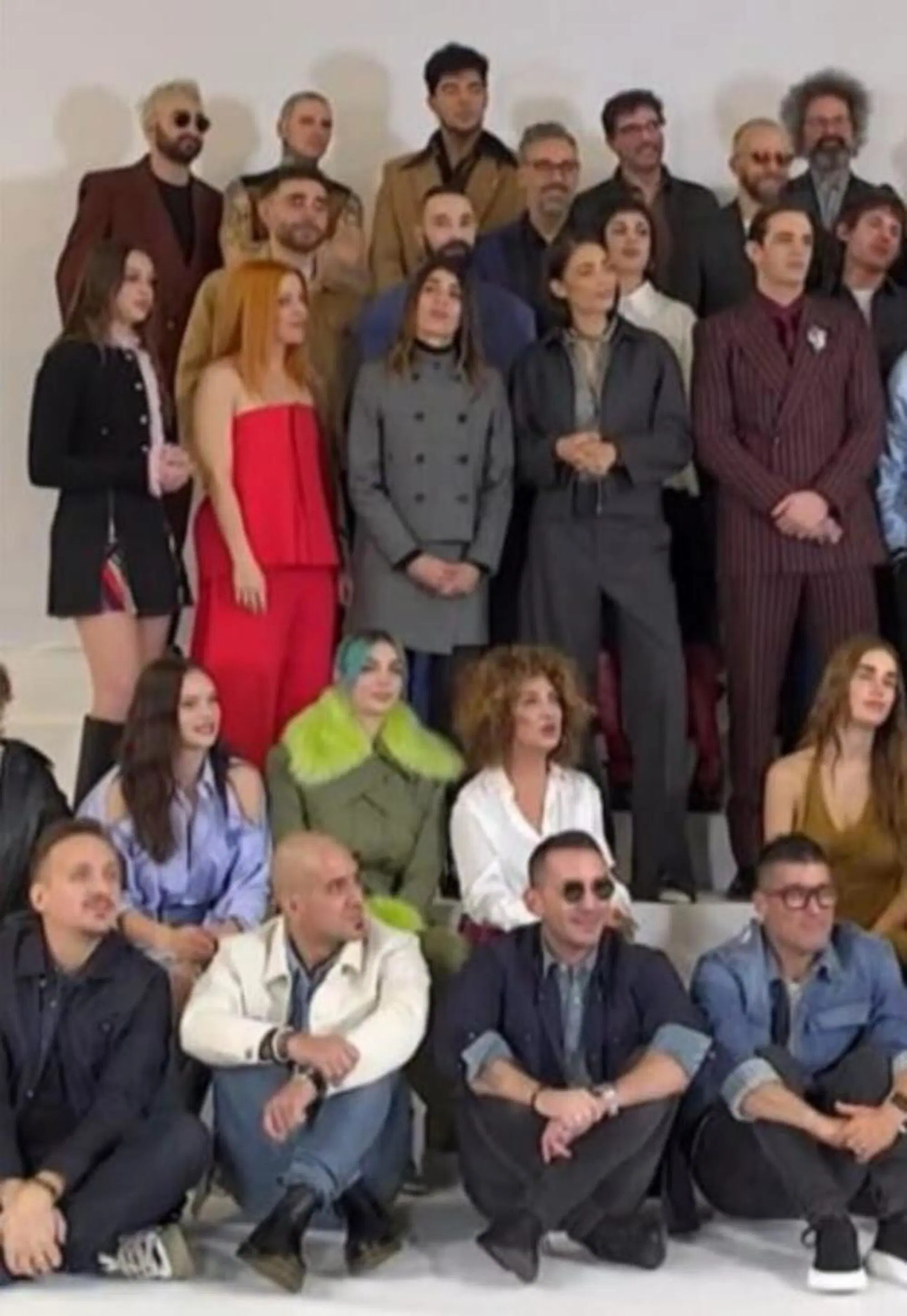 Il "tortino" nel backstage non c'era ed &egrave; stato inserito dopo nella cover?