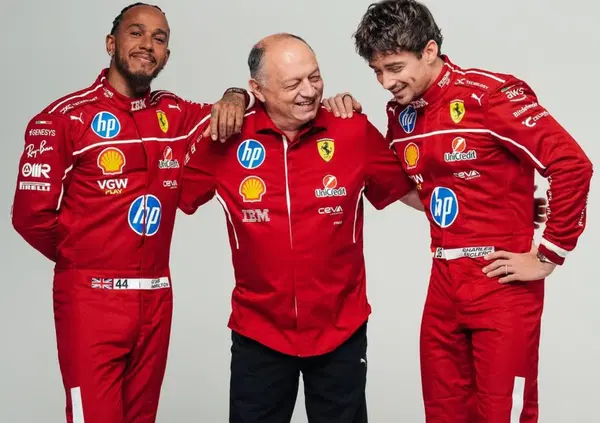 [VIDEO] Fermi tutti: l&rsquo;avete sentito il fire-up della Ferrari SF-25? Ecco come suona il cavallo di Hamilton e Leclerc (e tutto quello che dovete sapere sulle presentazioni della F1)