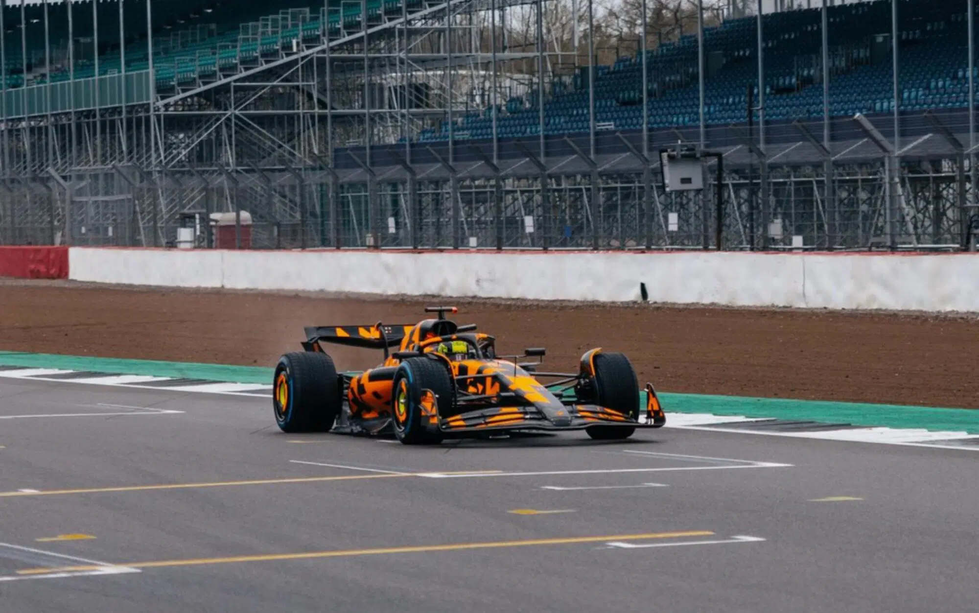 Mclaren mcl39 silverstone